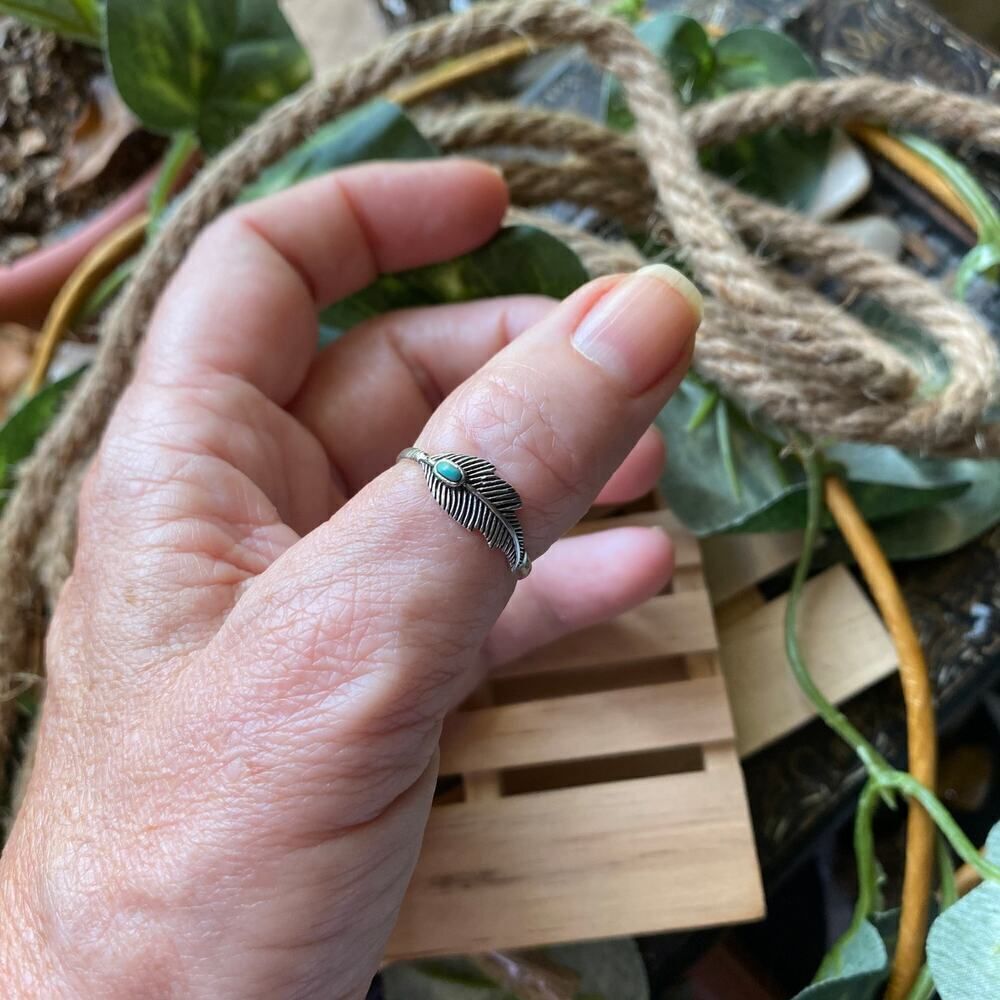 Turquoise Sterling Silver Feather Ring - Picture 4 of 7